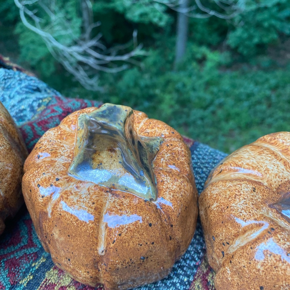 AMBER PUMPKINS pottery handmade Halloween Autumn Thanksgiving Decor Holi… - Picture 3 of 8
